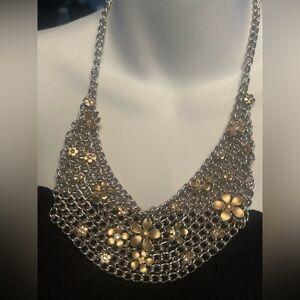 Vintage Bib Necklace With Flower Details